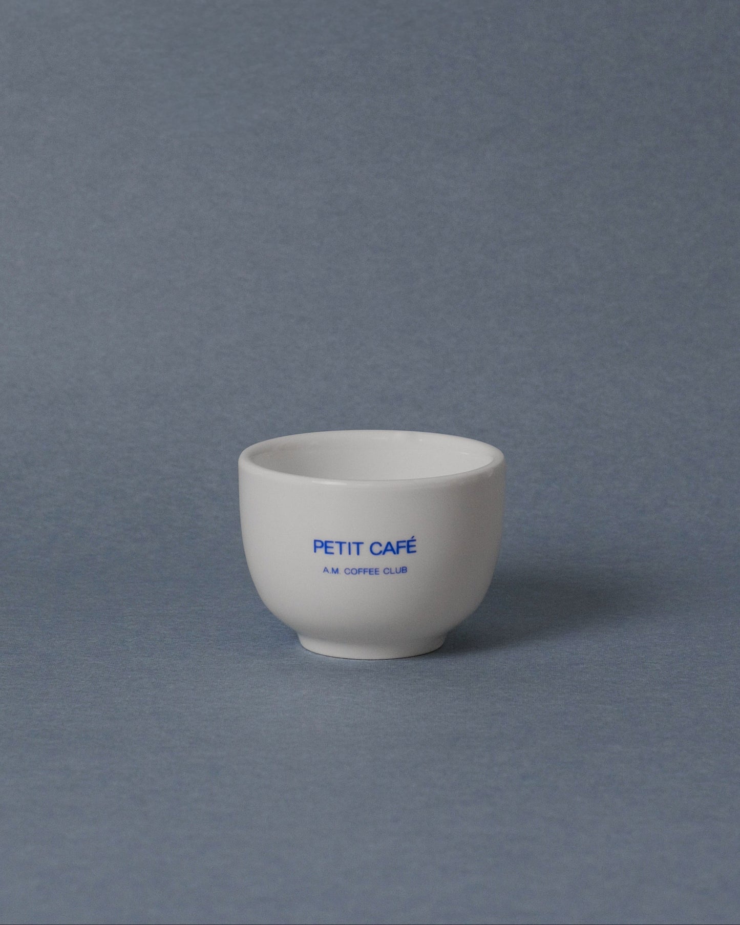 Petit café cup