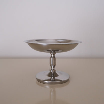 Shiloh olive coupe
