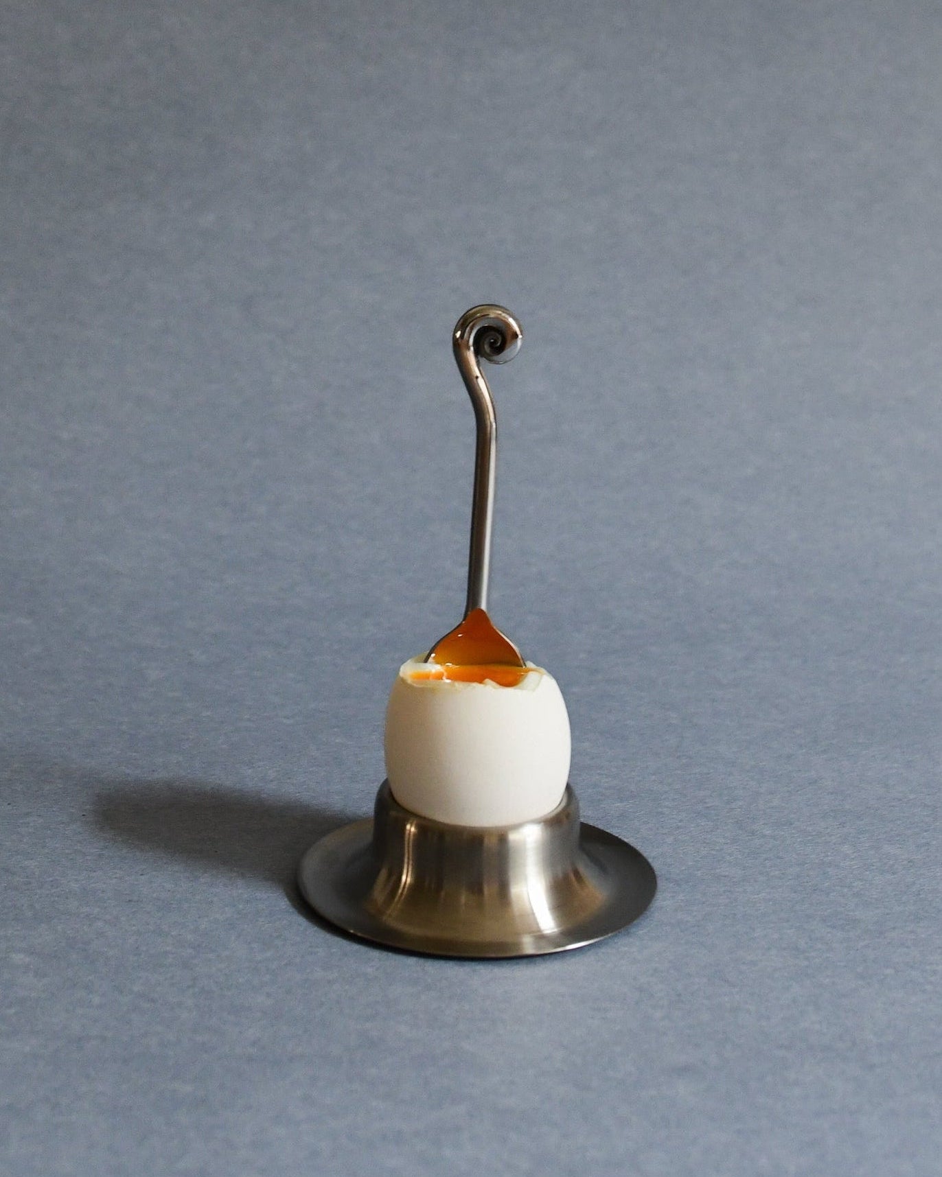 Egg holder